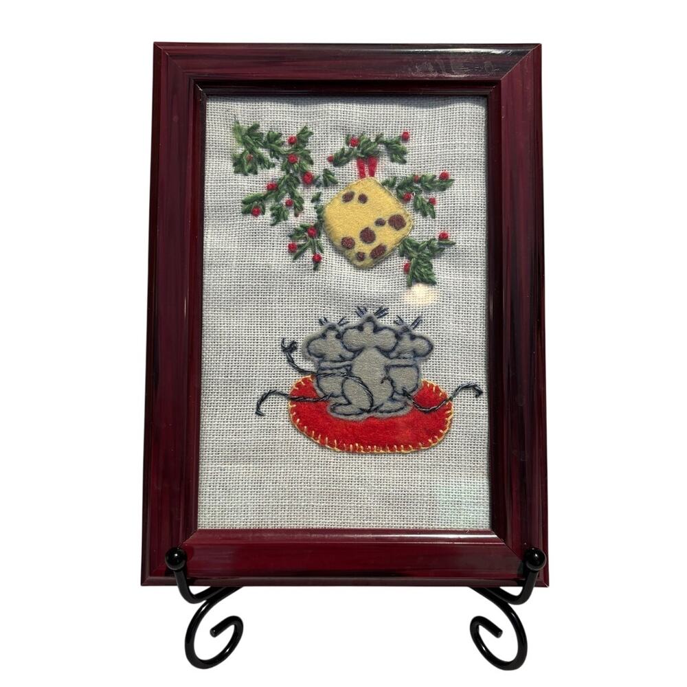 Vintage Handmade Embroidered/Applique 3 Blind Mice with Cheese Ornament, Framed - Picture 1 of 3